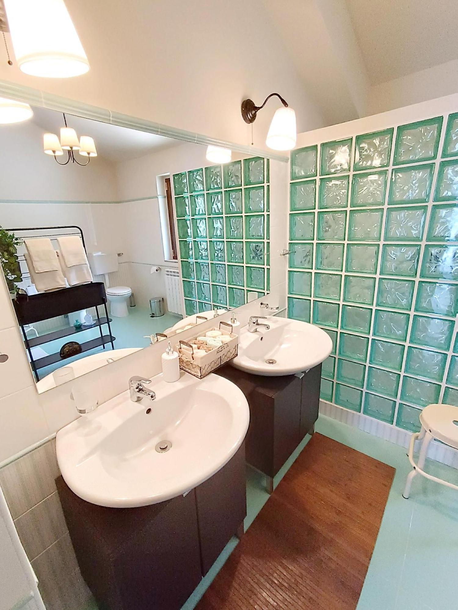 La Casa Di Matilde Bed & Breakfast Джойоза Мареа Екстериор снимка